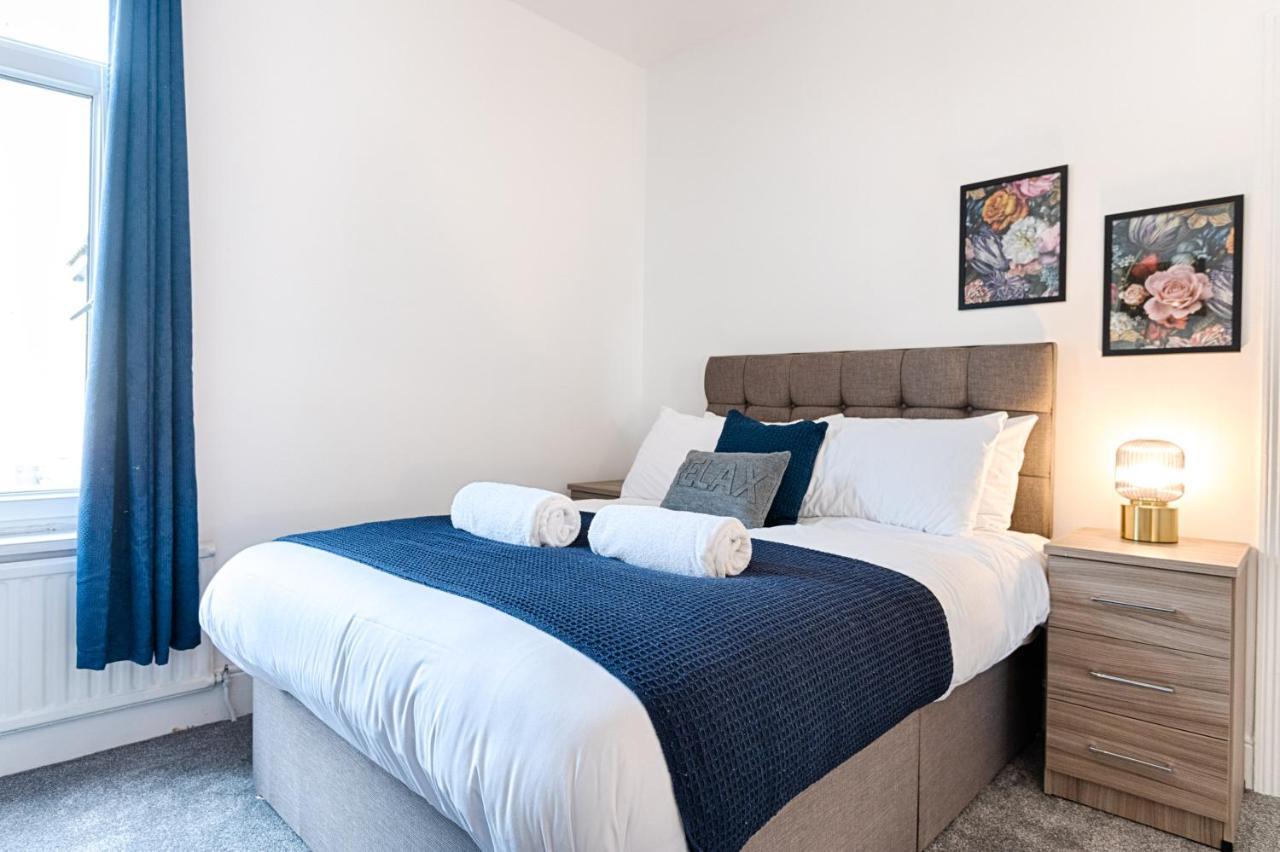 Make This Your Base! Tv In Every Bedroom! Merthyr Tydfil Extérieur photo
