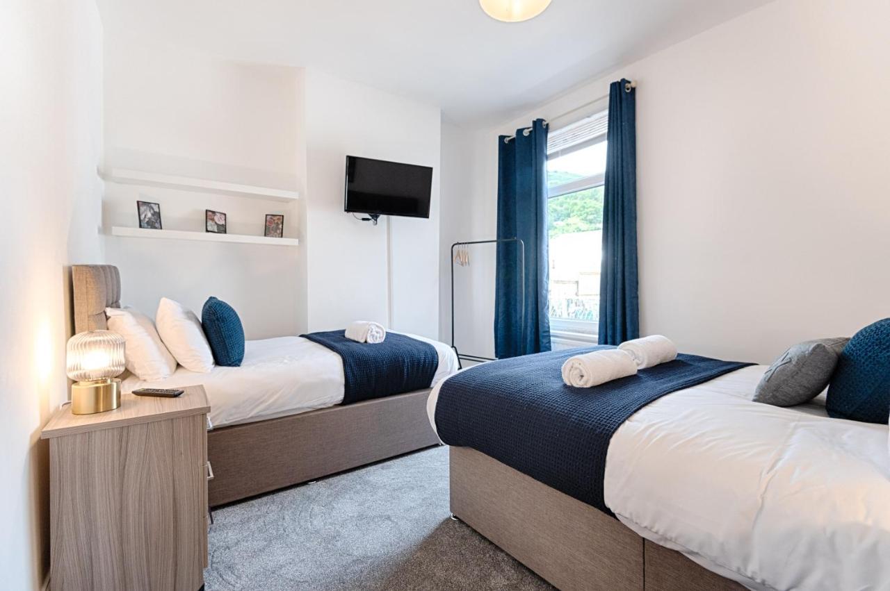 Make This Your Base! Tv In Every Bedroom! Merthyr Tydfil Extérieur photo