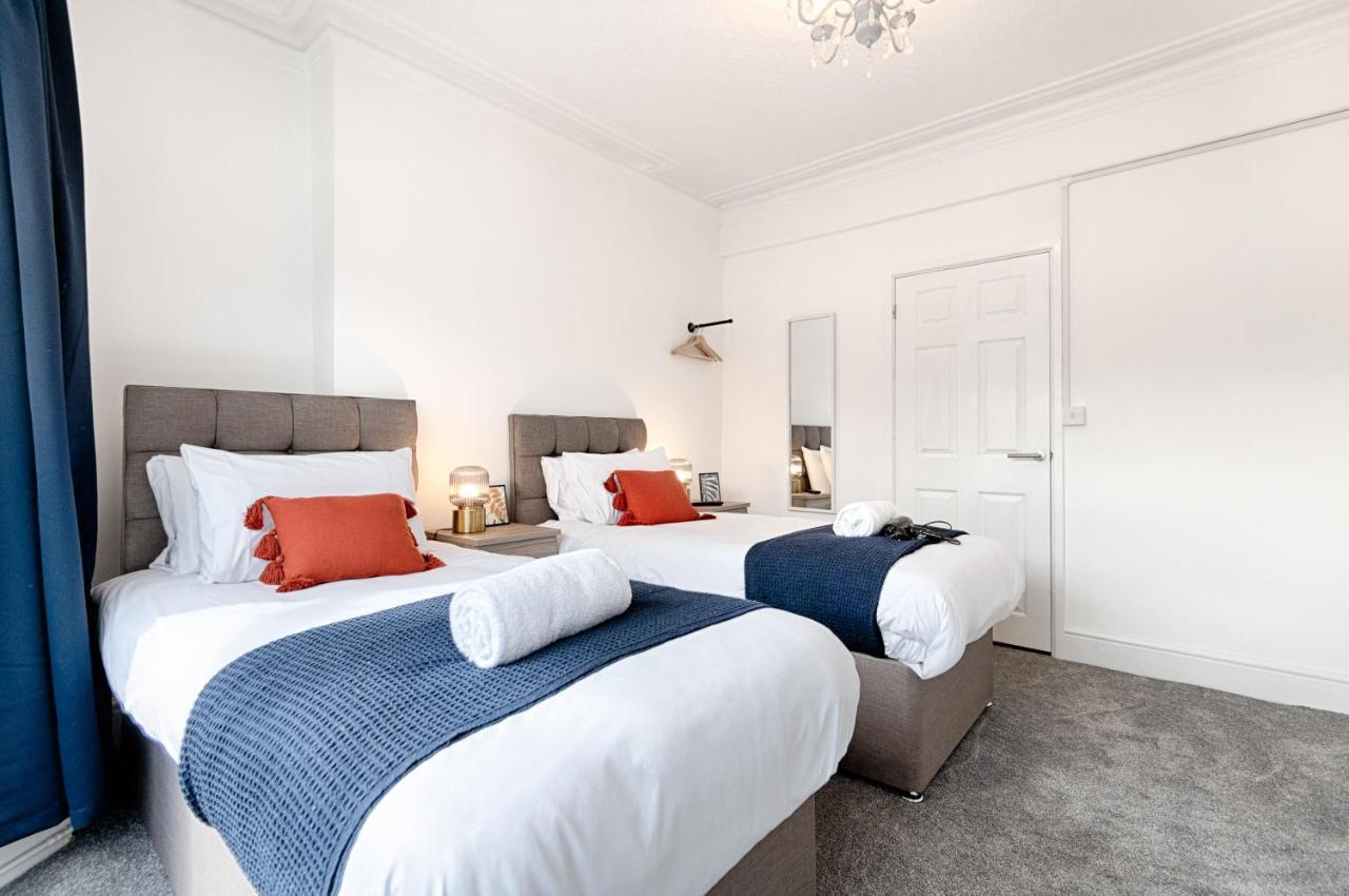 Make This Your Base! Tv In Every Bedroom! Merthyr Tydfil Extérieur photo