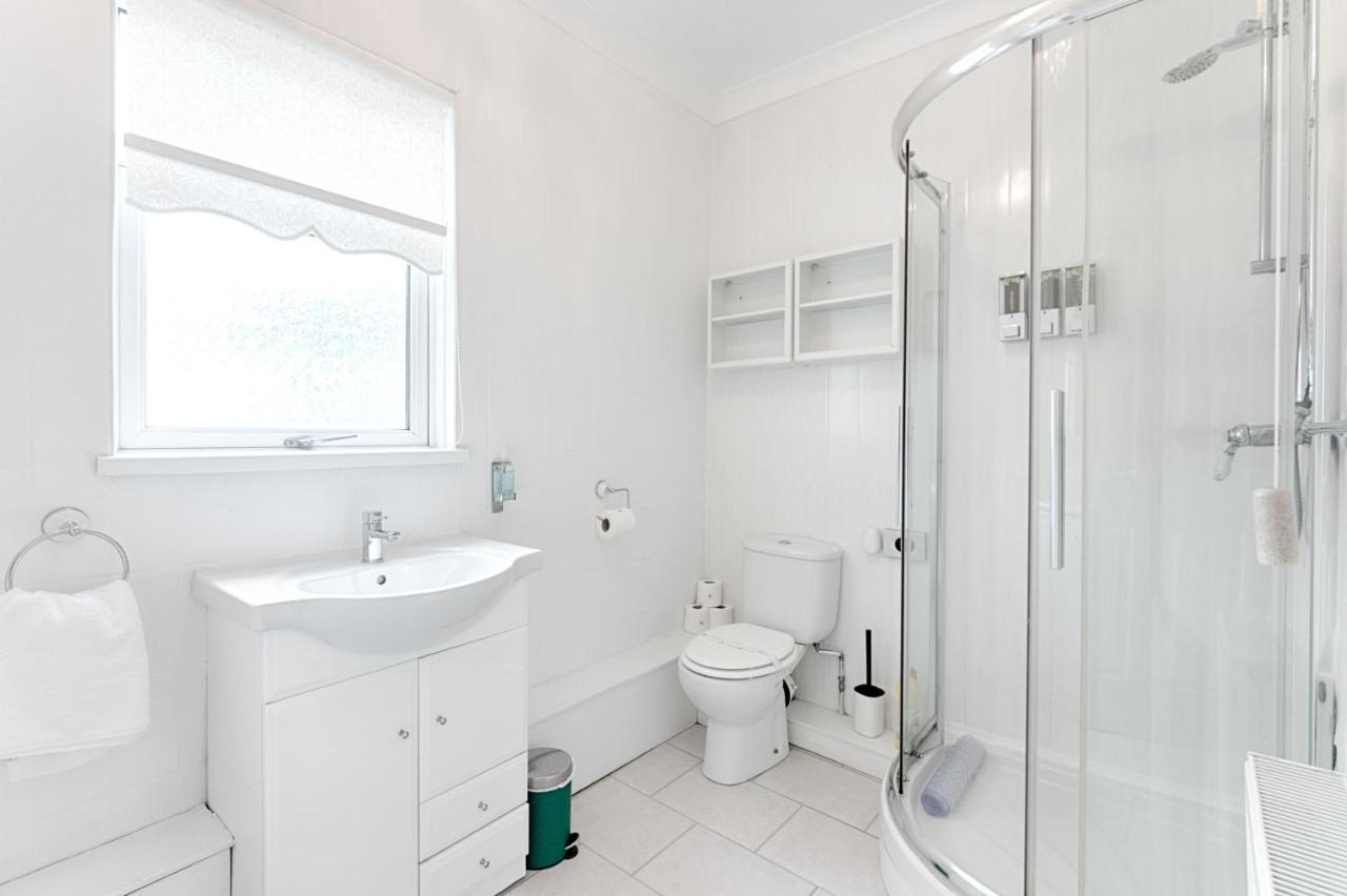 Make This Your Base! Tv In Every Bedroom! Merthyr Tydfil Extérieur photo